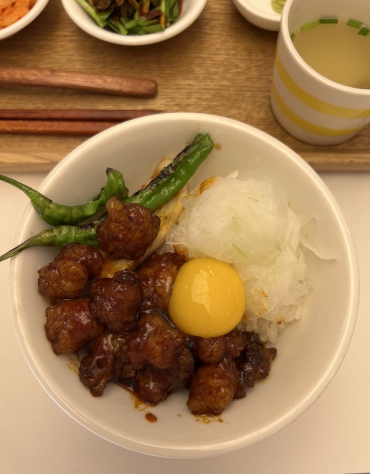  서울 홍대 연남동 덮밥 맛집 ‘단디’ 연남점 / 대창덮밥 호르몬동 사케동 /가격