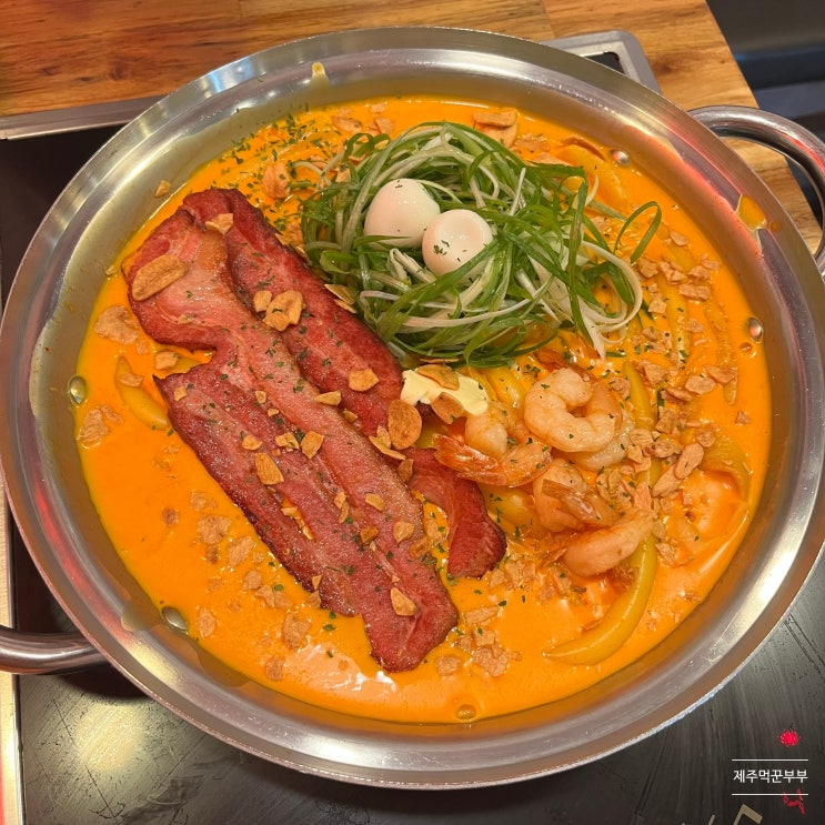 제주 이도동 맛집 중앙여고 근처 청년다방 핫버터갈릭 떡볶이 후기 제주 이도동 맛집 중앙여고 근처 청년다방 핫버터갈릭 떡볶이 후기