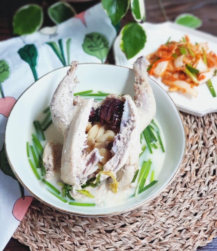  편스토랑 류수영 초간단 닭백숙 두부라이크 닭백숙 끓이는 법 한방재료 없이도 잡내없는 닭손질 두부백숙 레시피