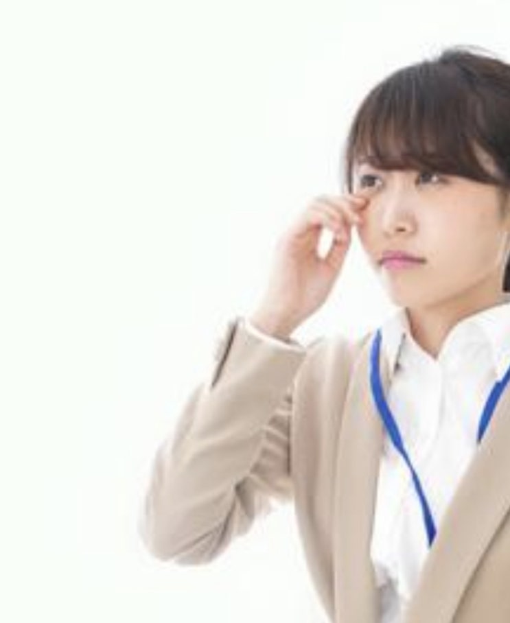  오른쪽 눈밑 떨림 한쪽만 떨릴때