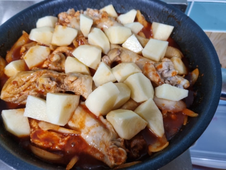  초복에 닭볶음탕 먹었어요