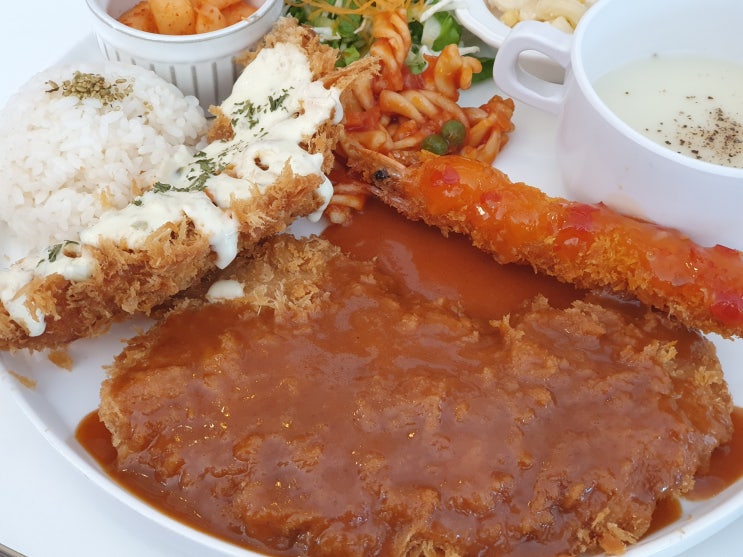  [먹거리 리뷰] 서울 양천구 가정경양 서서울호수공원점 가정 모둠정식 돈가스 먹어본 후기