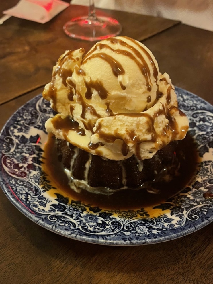  을지로 카페와 바를 동시에 즐길 수 있는 달달한 안주 맛집 을지루이스 (내돈내산)