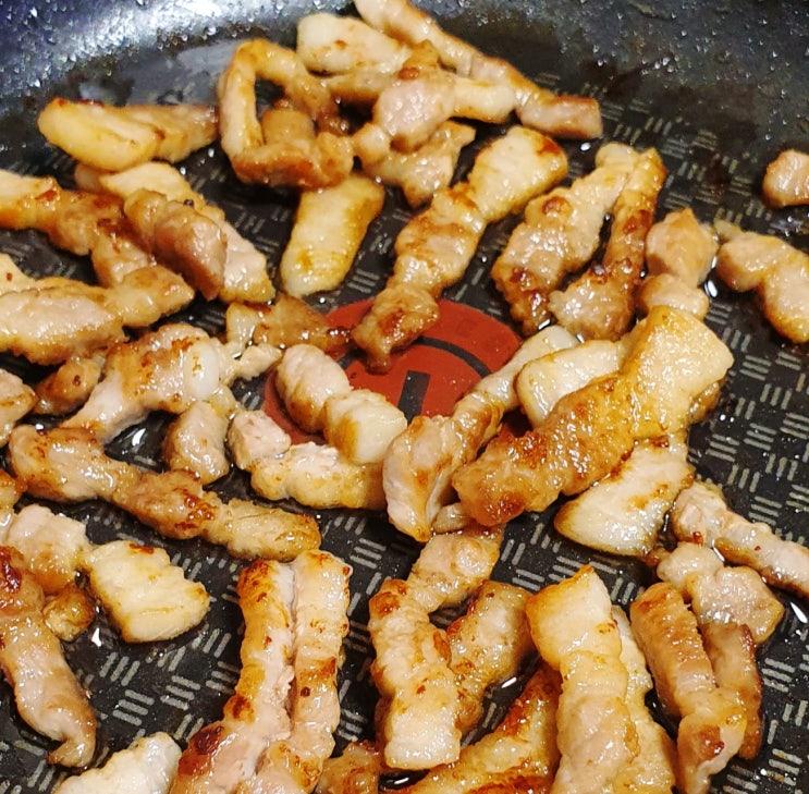  초복 탈출 암퇘지 구이로 볶음밥+김치찌개 까지 (ft. 블로그씨)