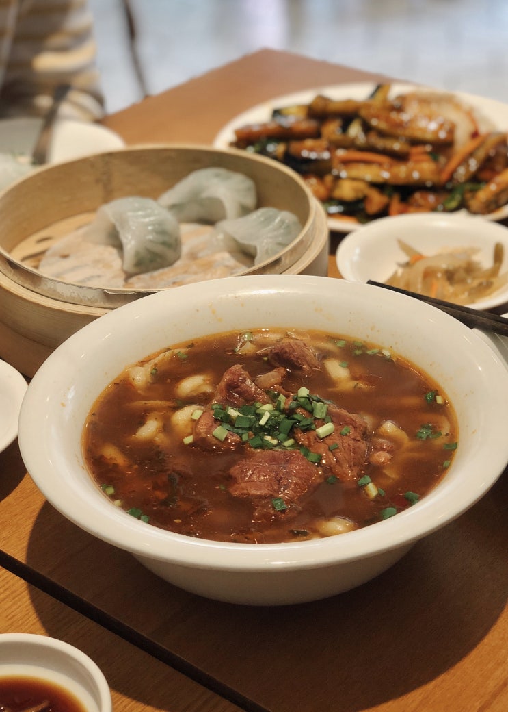  신촌 대만우육면 청화원 솔직후기 '쏘쏘'!
