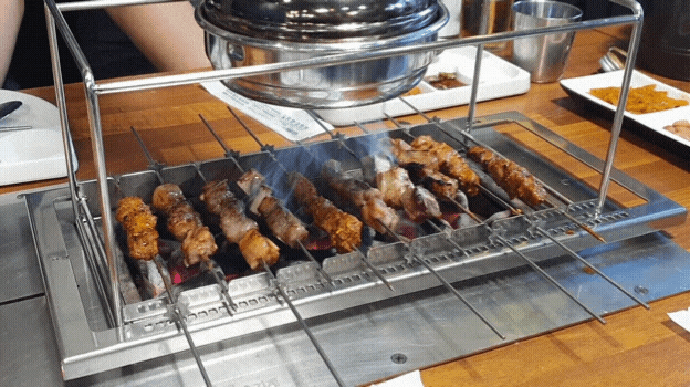  마곡나루역 회식장소 양꼬치 집 하나밖에 없는데 다행히 맛집이었다.