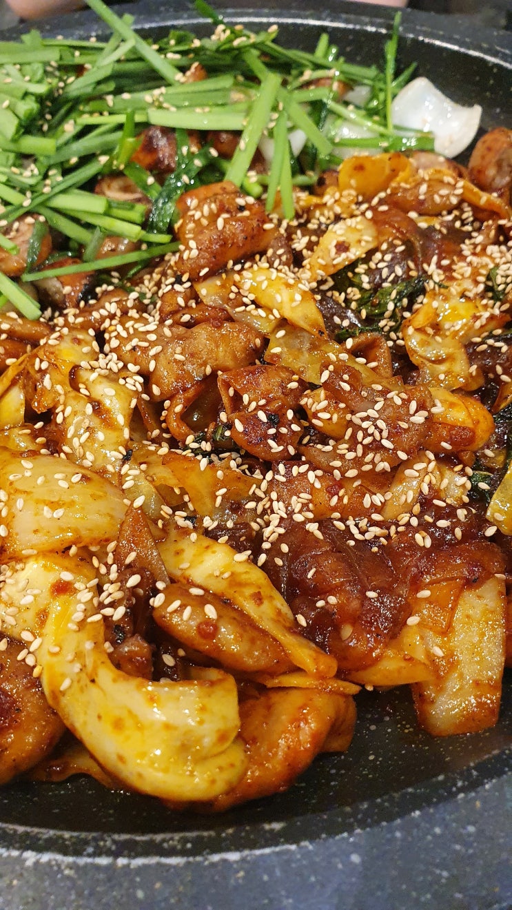 얼큰한 실내 포차 분위기의 고잔동 곱창 안산 곱창 맛집 야채곱창 맛집 "닭치곱" 추천 후기