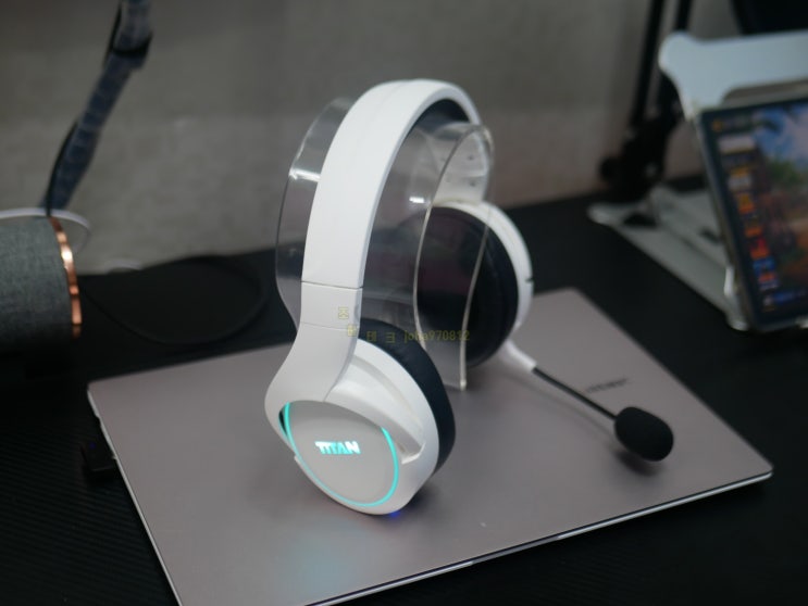  무선 게이밍 헤드셋 가성비 괜찮은 제닉스 TITAN WH6