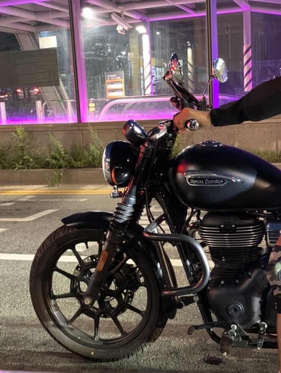  투 머치 러브 윌 킬 유