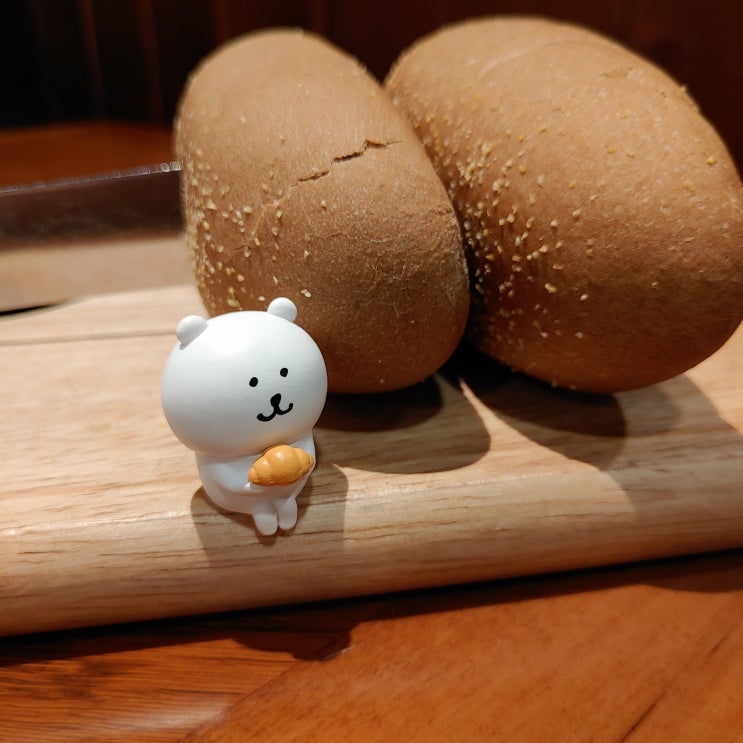 아웃백 빵 부시맨브레드 집에서 개맛있게 데워먹기 아웃백 빵 부시맨브레드 집에서 개맛있게 데워먹기