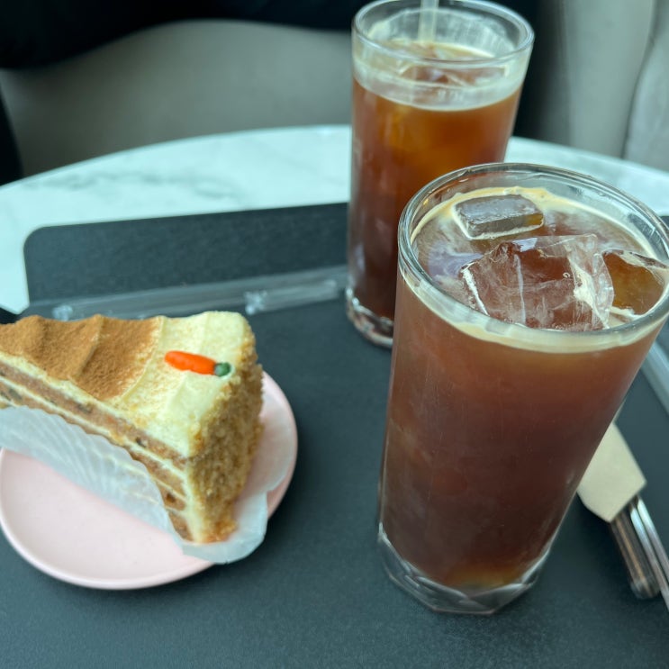  [진주 카페] 평거동과 남강이 보이는 아오라 카페