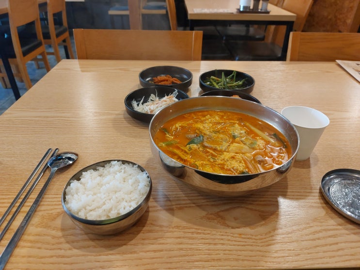 아산시 온천동 국밥집 육수당