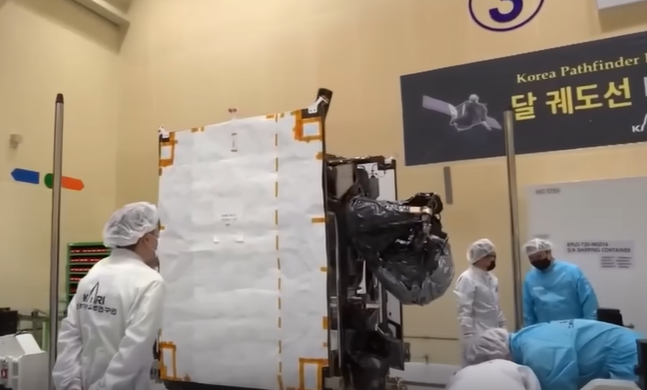 최초의 달 궤도선 다누리 미 부품 ITAR 통제받아 미국 허가 제재