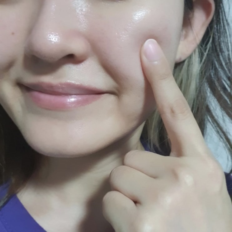  얼굴이 맑아지는 미백앰플! 촉촉쫜득한 피부되기