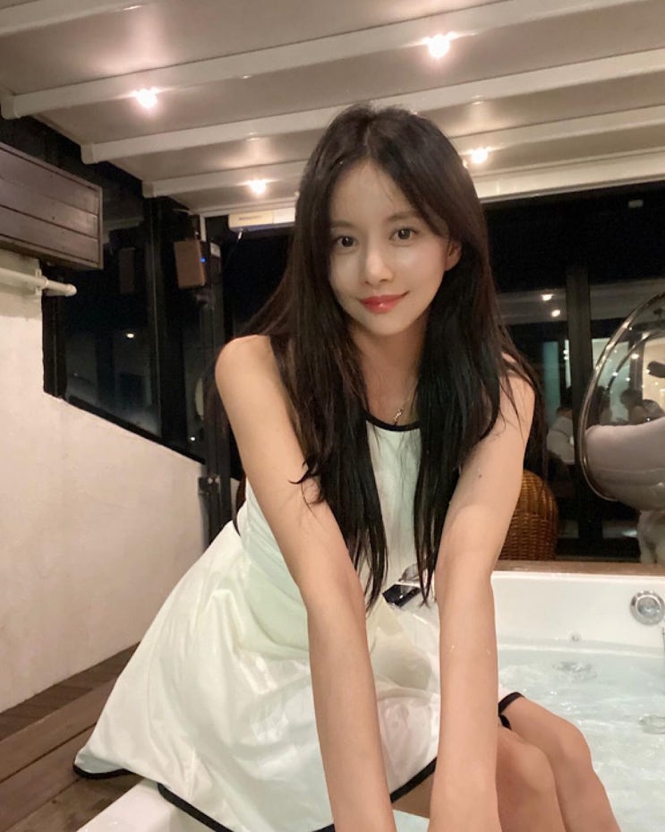 배우 한보름, 제주도에서 휴식 중 여행의 즐거움...청초한 분위기 자랑하며 미모 뽐내 배우 한보름, 제주도에서 휴식 중 여행의 즐거움...청초한 분위기 자랑하며 미모 뽐내