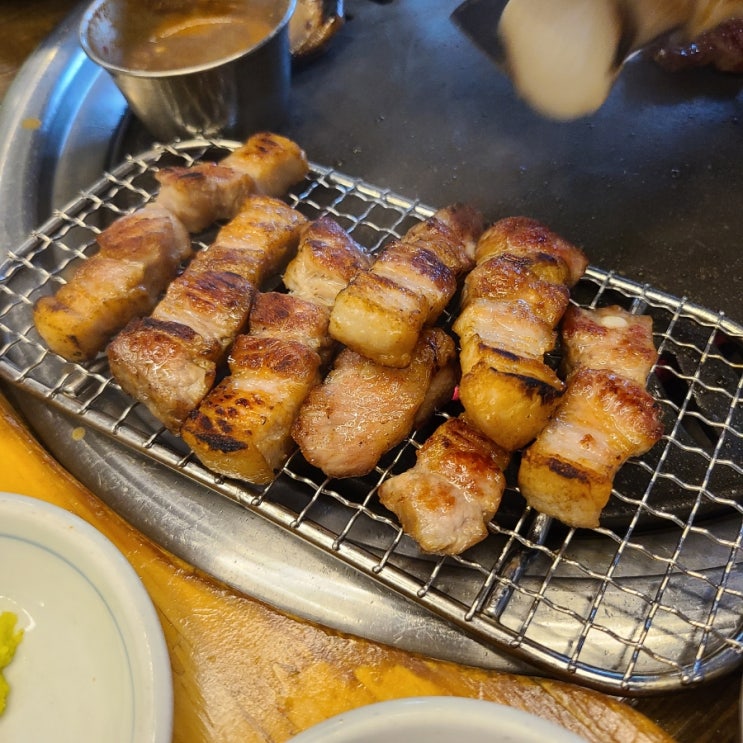  [시립대 맛집] 직접 구워주는 최원석의 돼지한판 시립대점