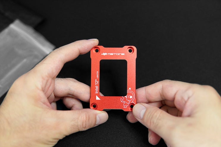  엠스톤 인텔 LGA17XX CPU 소켓 가이드 사용기