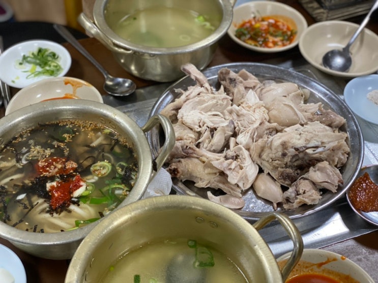  [을지로3가 맛집] 50년전통의 백숙백반과 칼국수 맛집 - 사랑방칼국수(백숙, 칼국수, 통백숙, 충무로맛집, 초복, 말복,몸보신)