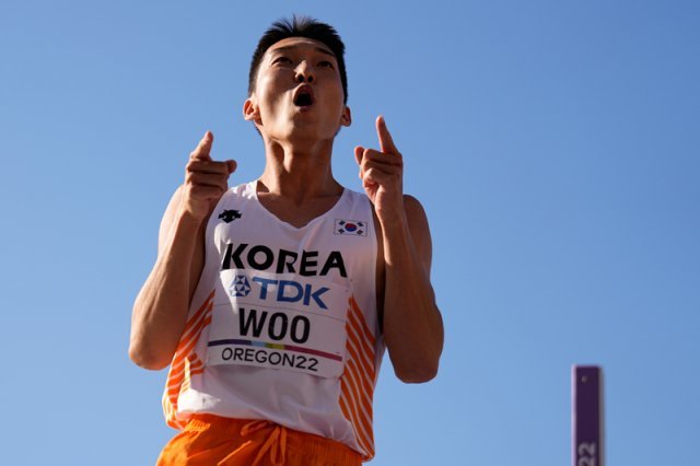 높이뛰기 우상혁, 한국 육상 최초로 세계선수권 은메달