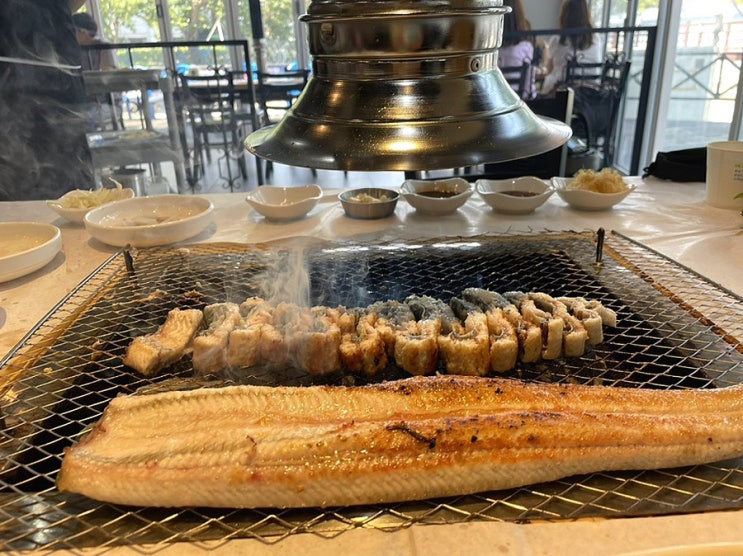  광안리 수변공원 특별함이 있는 장어구이 집 장덕풍천산삼민물장어