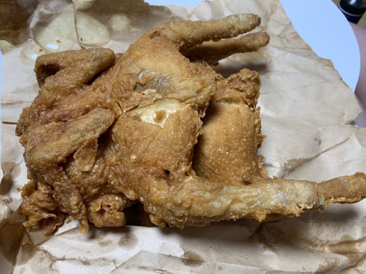 해운대 좌동 옛날 치킨 가마치통닭 치킨 두마리의 행복 사거리 앞이라 그냥 지나치기가 힘드네요 하하 해운대 좌동 옛날 치킨 가마치통닭 치킨 두마리의 행복 사거리 앞이라 그냥 지나치기가 힘드네요 하하