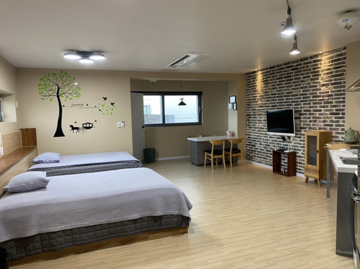  제주도 성산 펜션 라메종베니 트윈베드룸 (2인-4인), 섭지코지 근처 노을보이는 숙소, 세탁기 있음