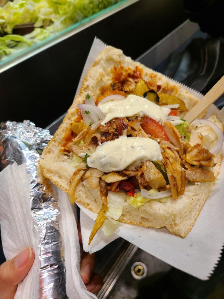  바르셀로나 맛집 Mustafa's Kebap 두번 방문, 바르셀로나 로컬시장, 개선문