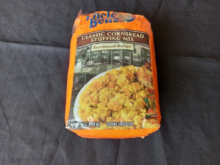 Uncle Ben`s CLASSIC CORNBREAD STUFFING MIX