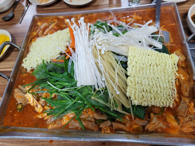 경기도 수원 지동시장 순대곱창타운 순대곱창맛집 수육맛집 안주맛집 엄마네 가서 흠뻑 취하기