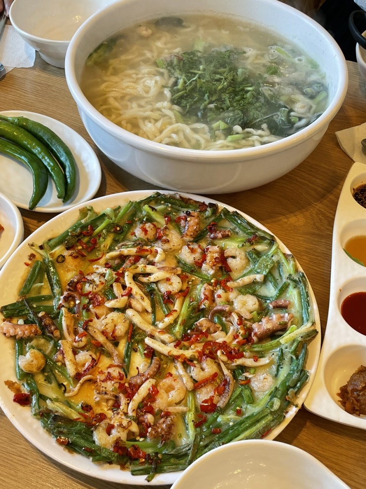  [대구 수성구 범어동 조조 칼국수] 동죽 칼국수와 낙지해물파전이 맛있는 칼국수 맛집