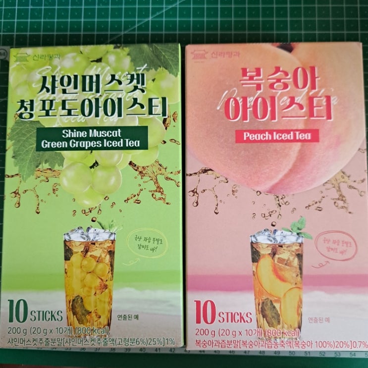 자일로스 설탕으로 건강한 단맛을 내는 신라명과 아이스티(복숭아&샤인머스켓청포도)