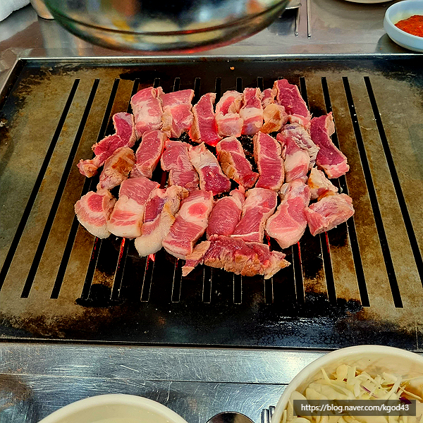  청주 율량동 목살 맛집 / 마포주먹고기 (노란집) / 진짜 맛집은 어디에
