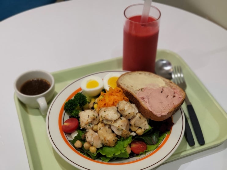 인계동 맛집에서 찾은 그리너프 감탄한 수원 샐러드 인계동 맛집에서 찾은 그리너프 감탄한 수원 샐러드
