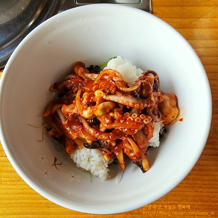  [강동구 천호동, 명일동] 명일역 굽은다리역 근처 밥 먹을 곳, 감자탕집이지만 낙지덮밥 맛집인 맛나감자탕