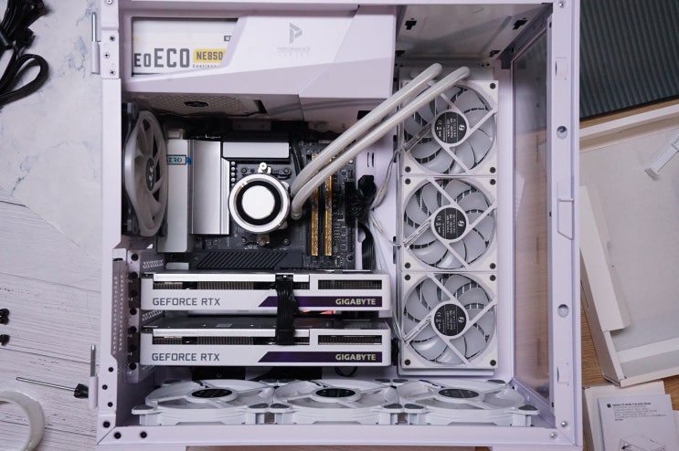  전면 화이트 강화유리 튜닝케이스 Antec P120 Crystal 내돈내산 솔직 후기 (측면 강화유리, white pc case, 안텍 케이스)