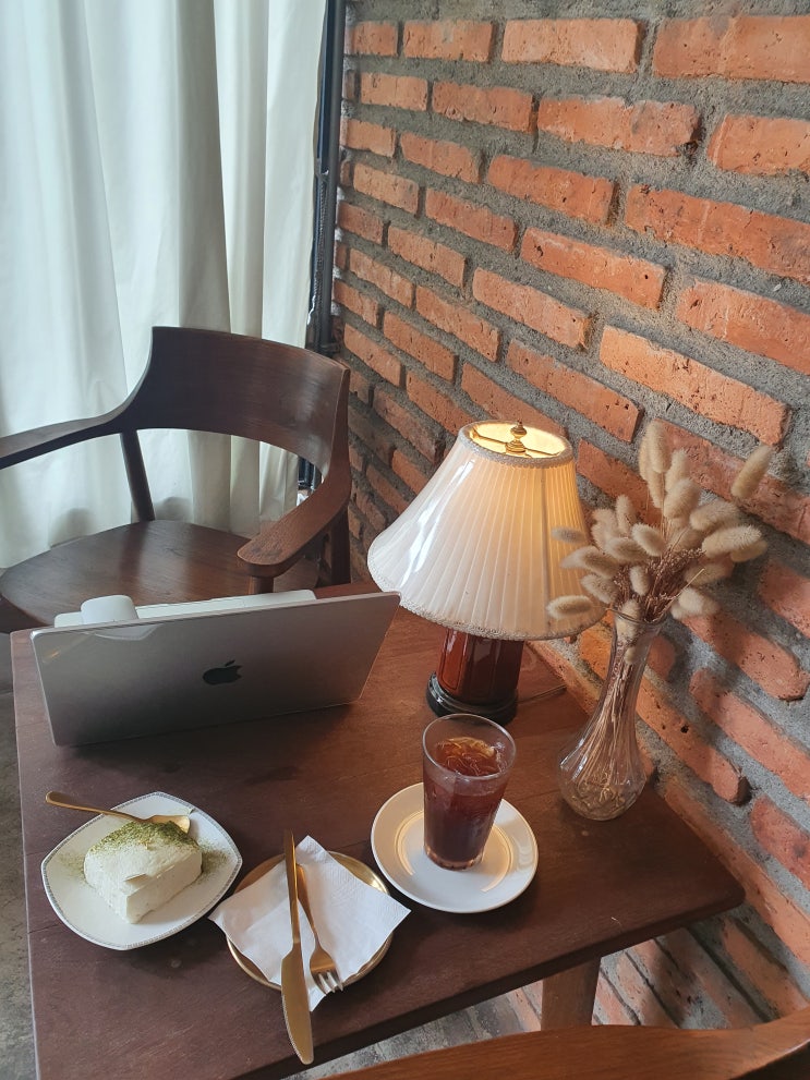  [치앙마이 한달살기]Nuson Vegetarian Food(반찬가게)/A Day In Chiang Mai Coffee Brew/Tuki's Mango Sticky Rice