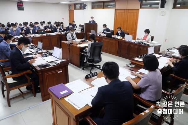  충북도의회 "충청권 갈등 조장 KTX세종역 신설 추진 반대"