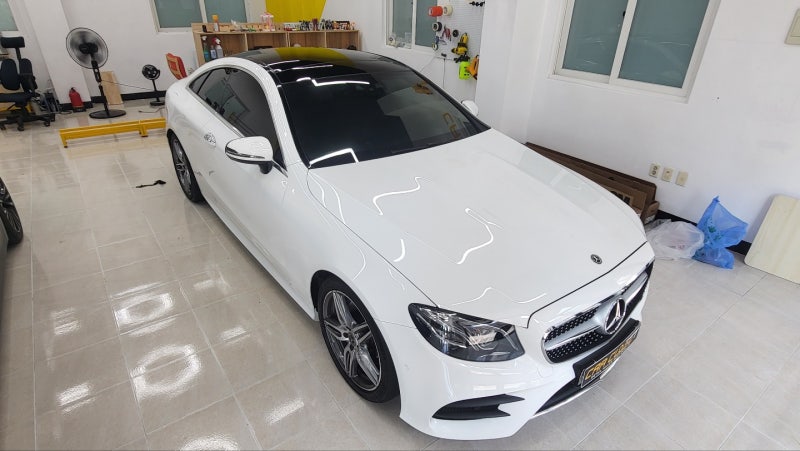 화성 동탄기흥로 / 랩핑 / 벤츠 E220d 쿠페 루프스킨 / 벤츠 / E-클래스
