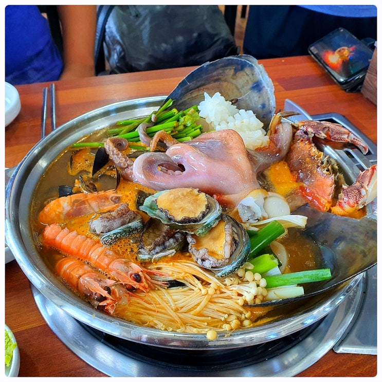  제주 동쪽 가볼만한곳 함덕해수욕장맛집 황금고팡 해산물 가득한 함덕 해물탕 제주함덕맛집
