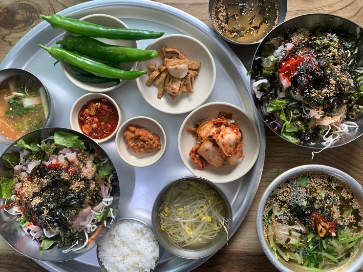  경주 황리단길 맛집 횟밥과 잔치국수의 조화 놋전국수