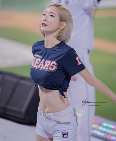 두산팬의 절대지지, 발목미인 서현숙 치어리더(서현숙, 두산치어리더, 발목미인, 금발, 인스타, sns, 남친, gs칼텍스, 이소영, 별명, 나이)