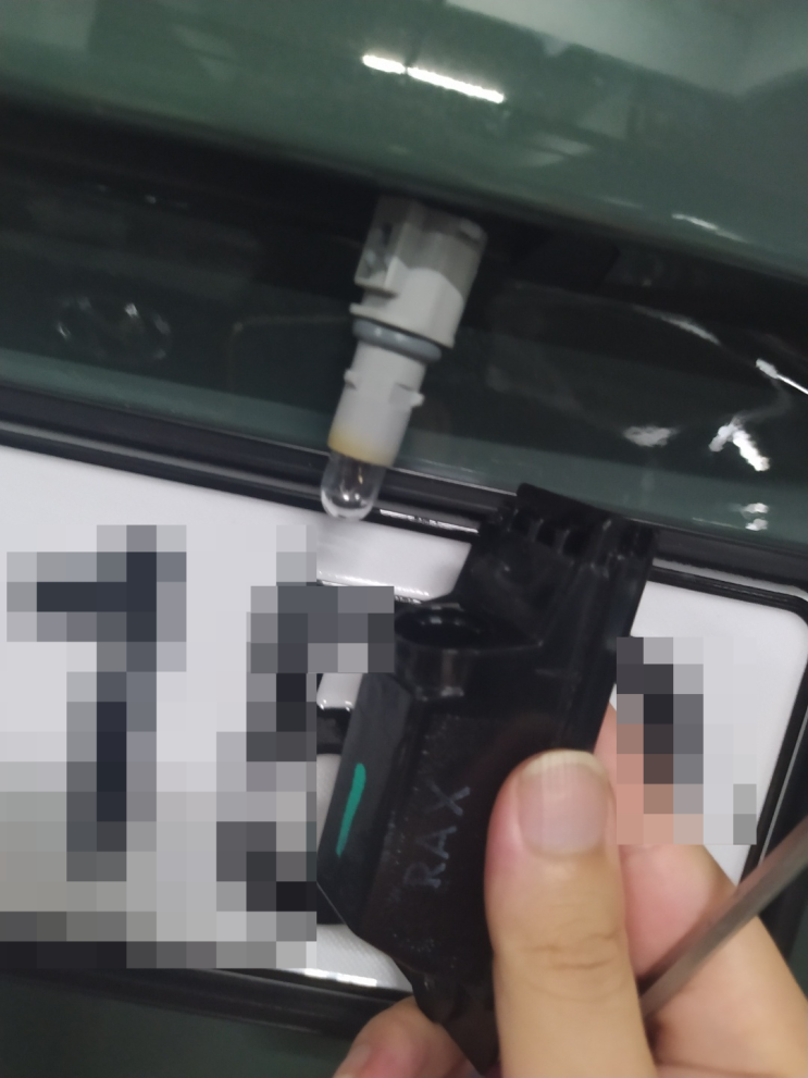  디올뉴 니로(SG2) 실내등 LED로 셀프 교체하기