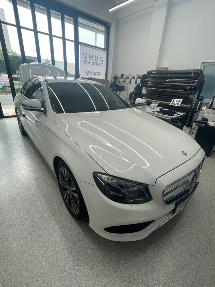  대전 벤츠 E300(w213) 아이나비 퀀텀 4K Pro 커넥티드 프로 플러스 아이볼트 Q 에디션 보조배터리 장착