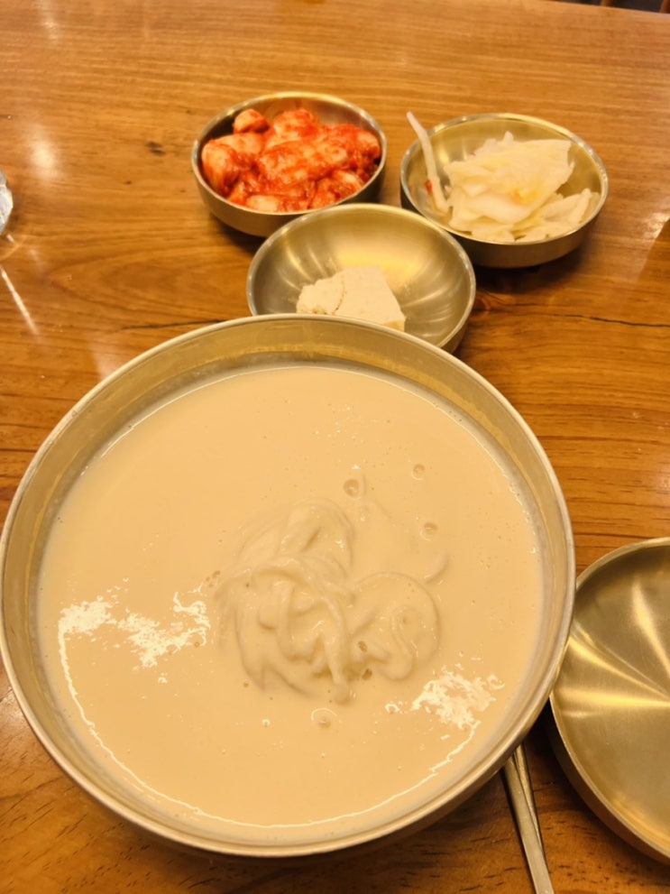  상암동 국수 맛집 - 내 최애 콩국수 맛집 "상암회관"