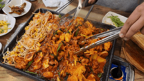  제주공항 동문시장 근처 제주 현지인이 많이찾는 오리고기집 '이오리' 오리주물럭이 맛있어!