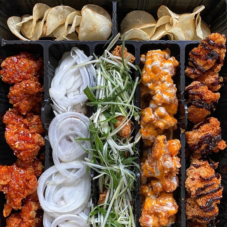 지금은 순살치킨이 대세! 11가지 맛 순살치킨이 있는 순살몬스터 (ft. 호떡치즈볼팩) 지금은 순살치킨이 대세! 11가지 맛 순살치킨이 있는 순살몬스터 (ft. 호떡치즈볼팩)