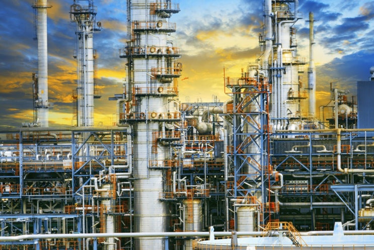 정유(Oil Refinery)와 원유의 분별증류(fractional distillation) 정유(Oil Refinery)와 원유의 분별증류(fractional distillation)