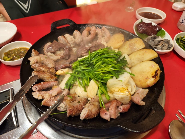  회식, 데이트, 모임 자리로 좋은 왕십리역 곱창 맛집 '맛나곱창' 방문 후기!