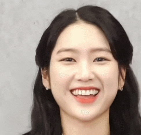 오마이걸 지호 피앤드스튜디오 박형식 소속사와 전속계약 올리비아 핫세 닮은꼴 김신영 루....