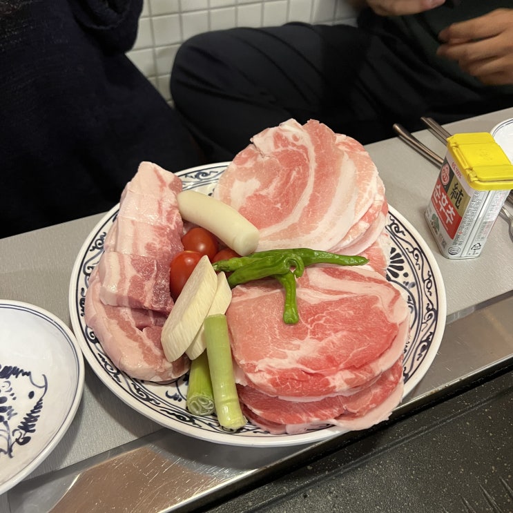 [대구광코맛집] 고기 비쥬얼 대박인,, 광코신상핫플 "이산꽃삼겹" 방문후기!!